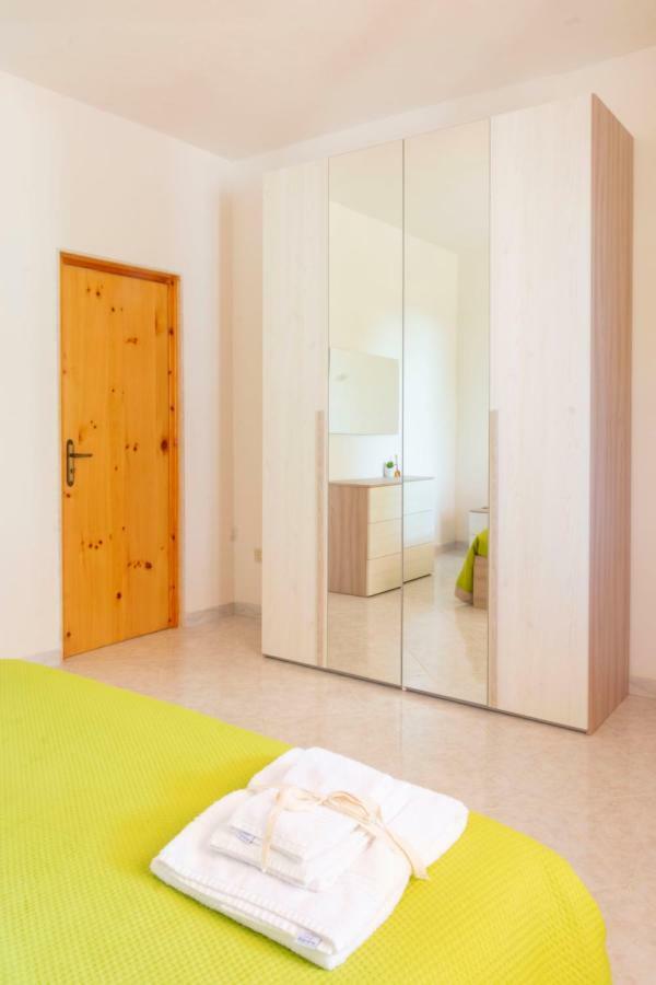 Lumarosa Country Villa โปลีญาโนอามาเร ภายนอก รูปภาพ